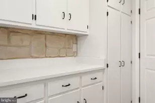 17903 Bluebell Ct, Hagerstown, MD 21740 - Photo 5