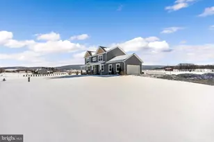 21689 Jefferson Blvd, Smithsburg, MD 21783 - Photo 3