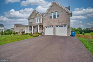 19115 Black Maple Wy, Hagerstown, MD 21742 - Photo 3