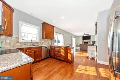 19529 Portsmouth Drive, Hagerstown, MD 21742 - Photo 9