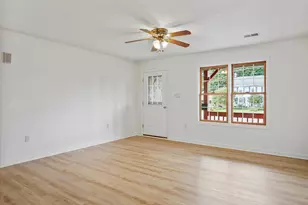 920 Frederick St, Hagerstown, MD 21740 - Photo 9