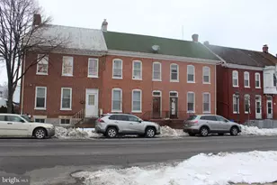 134 E Washington St, Hagerstown, MD 21740 - Photo 1