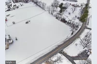 13638 Creek View Drive, Hagerstown, MD 21740 - Photo 9