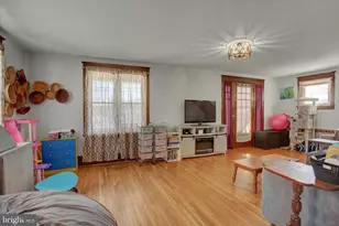 17814 Virginia Ave, Hagerstown, MD 21740 - Photo 7