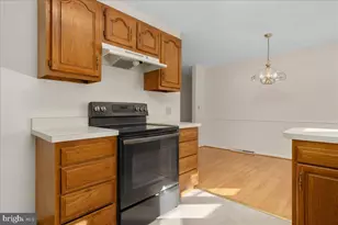 19103 Beacon Ln, Hagerstown, MD 21742 - Photo 17