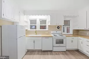 120 E Irvin Ave, Hagerstown, MD 21742 - Photo 13