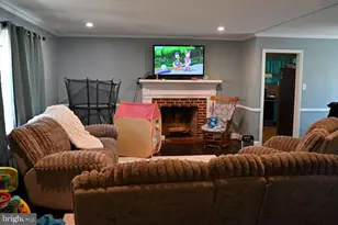 14010 Maugansville Rd, Maugansville, MD 21767 - Photo 3