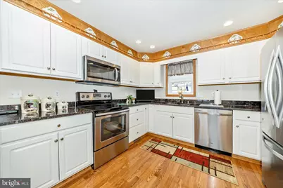 19327 Longmeadow Road, Hagerstown, MD 21742 - Photo 17