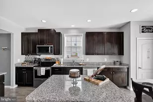 9328 Cambeltown Dr, Hagerstown, MD 21740 - Photo 13