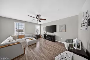 9328 Cambeltown Dr, Hagerstown, MD 21740 - Photo 9