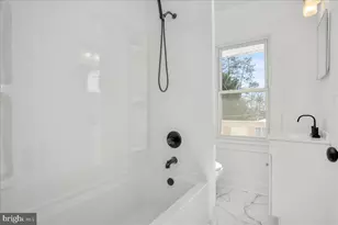 838 Mulberry Ave, Hagerstown, MD 21742 - Photo 17