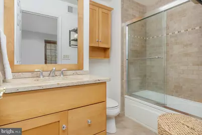 1015 Lindsay Lane, Hagerstown, MD 21742 - Photo 25