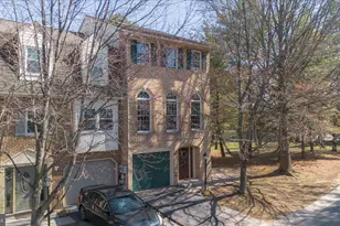 1015 Lindsay Ln, Hagerstown, MD 21742 - Photo 3