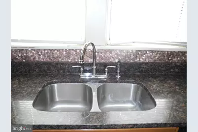 1048 Potomac Street S, Hagerstown, MD 21740 - Photo 7