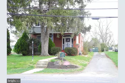 1048 Potomac Street S, Hagerstown, MD 21740 - Photo 3