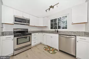 1230 Crescent Rd, Hagerstown, MD 21742 - Photo 13