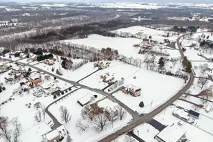 13643 Creek View Dr, Hagerstown, MD 21740 - Photo 49