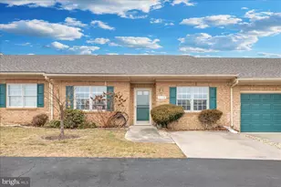 319 Sunbrook Ln, Hagerstown, MD 21740 - Photo 57