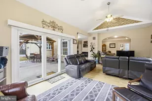 21111 Greenbrier Rd, Boonsboro, MD 21713 - Photo 23