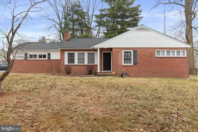 17901 Pin Oak Road, Hagerstown, MD 21740 - Photo 1