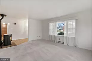 11800 Bradford Dr, Hagerstown, MD 21742 - Photo 7