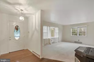 11800 Bradford Dr, Hagerstown, MD 21742 - Photo 5