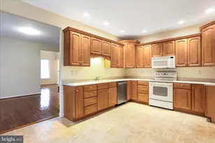 624 Trafalgar Dr, Hagerstown, MD 21742 - Photo 19