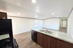 16900 Warbler Ct, Hagerstown, MD 21740 - Photo 11