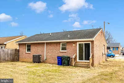 351 Yorkshire Drive, Hagerstown, MD 21740 - Photo 29