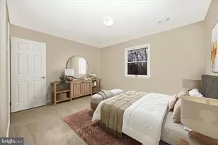 351 Yorkshire Dr, Hagerstown, MD 21740 - Photo 11