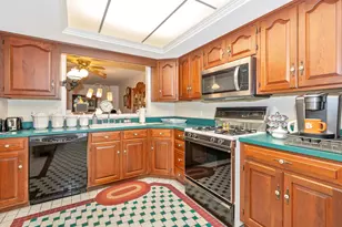 1017 Lindsay Ln, Hagerstown, MD 21742 - Photo 11