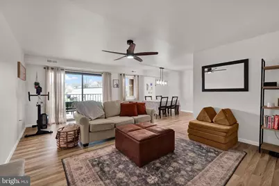 1633 Edgewood Place #201, Hagerstown, MD 21740 - Photo 3