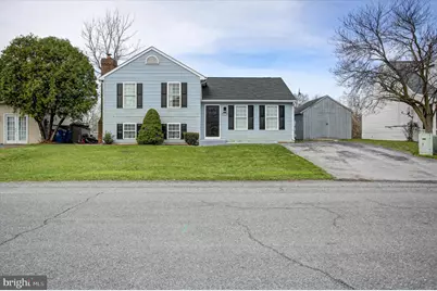 10204 Bear Creek Drive, Hagerstown, MD 21740 - Photo 3