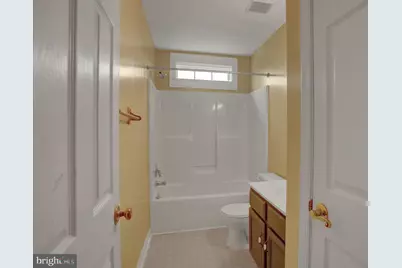 10204 Bear Creek Drive, Hagerstown, MD 21740 - Photo 17