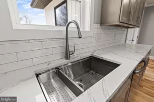 18212 Woodside Dr, Hagerstown, MD 21740 - Photo 17