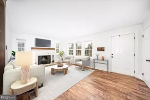 18436 Woodside Dr, Hagerstown, MD 21740 - Photo 9