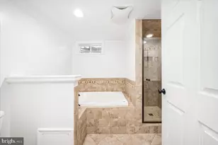 18436 Woodside Dr, Hagerstown, MD 21740 - Photo 37