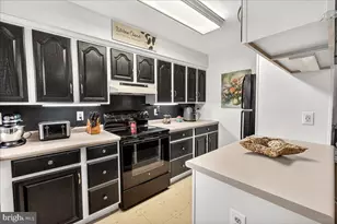 18441 Woodside Dr, Hagerstown, MD 21740 - Photo 13