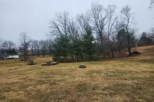 12916 Salem Ave, Hagerstown, MD 21740 - Photo 3