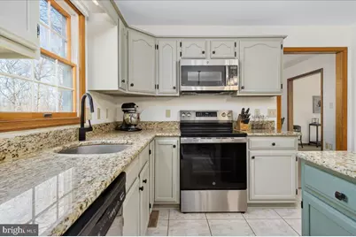 8704 Jans Court, Boonsboro, MD 21713 - Photo 9