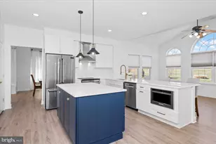 18106 Bullock Ct, Hagerstown, MD 21740 - Photo 3