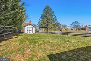 329 E Irvin Ave, Hagerstown, MD 21742 - Photo 39