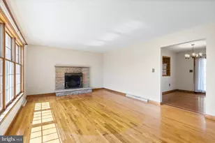 22054 Mohawk Dr, Smithsburg, MD 21783 - Photo 7