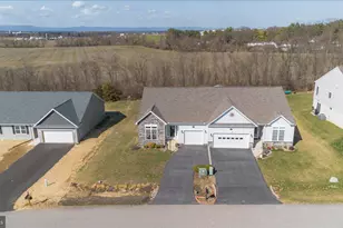 13880 Patriot Way, Hagerstown, MD 21740 - Photo 23