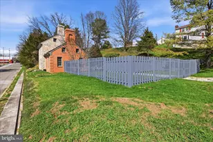 109 S Church St, Sharpsburg, MD 21782 - Photo 5