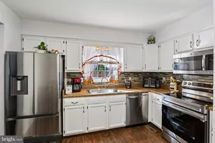 1254 Pinecrest Ave, Hagerstown, MD 21740 - Photo 11