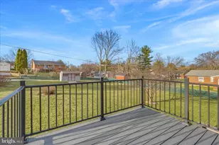 18360 Woodside Dr, Hagerstown, MD 21740 - Photo 35