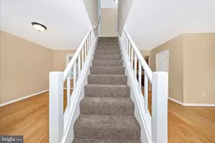 225 Alexander St, Hagerstown, MD 21740 - Photo 3