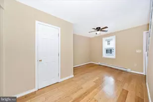 225 Alexander St, Hagerstown, MD 21740 - Photo 5