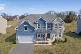 9309 Alloway Dr, Hagerstown, MD 21740 - Photo 1